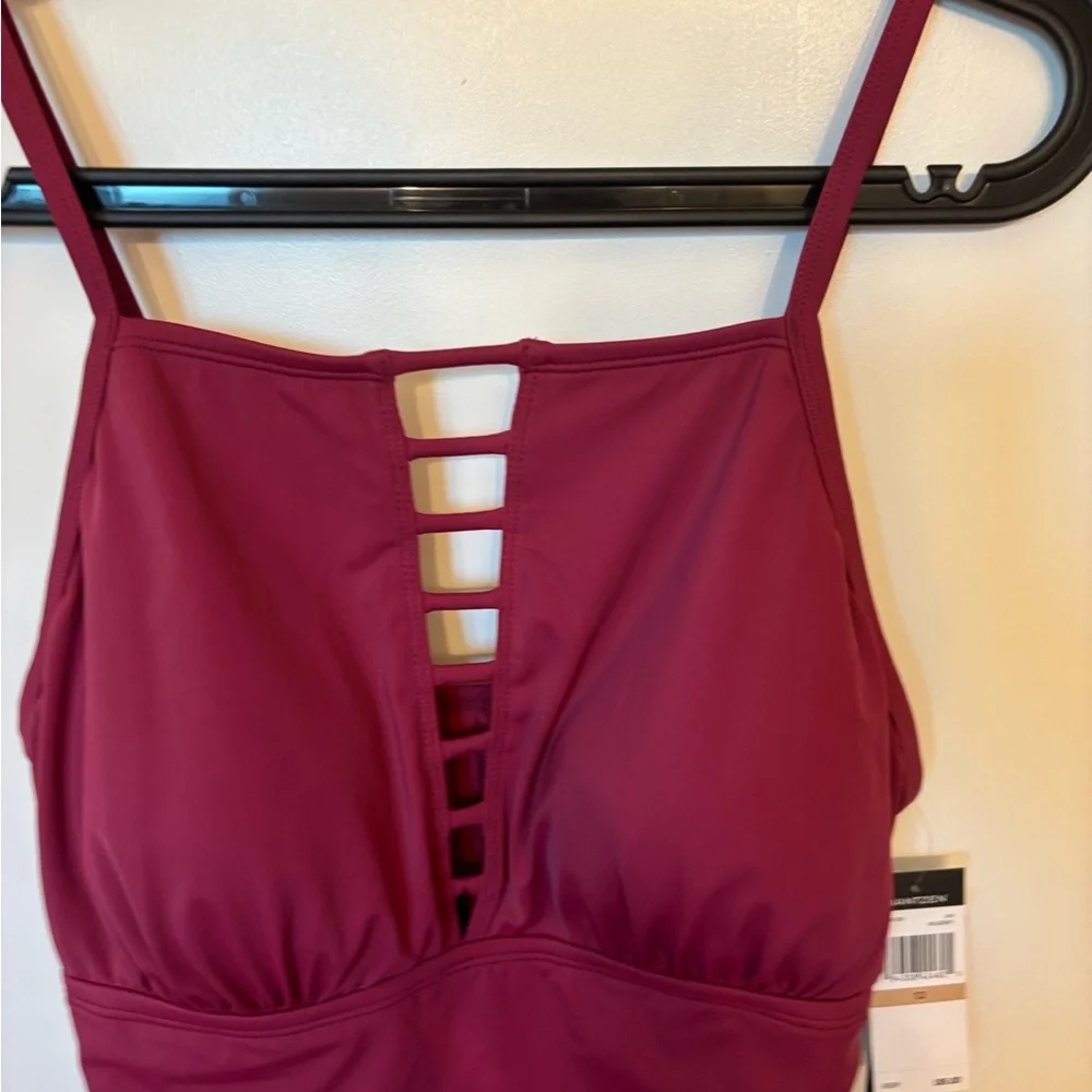 NWT: Jantzen one piece swimsuit, size 12 - Picture 3 of 7